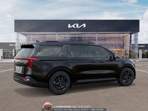 New 2026 Kia Carnival SX image 6