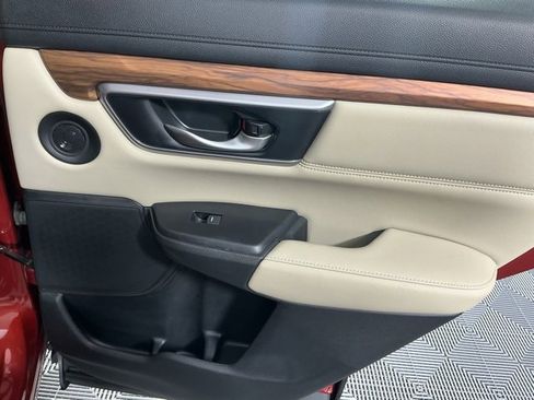 Used 2018 Honda CR-V EX-L image 11