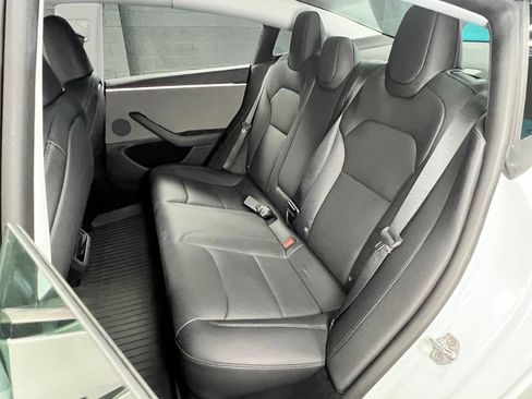 Used 2025 Tesla Model 3 Long Range RWD image 18