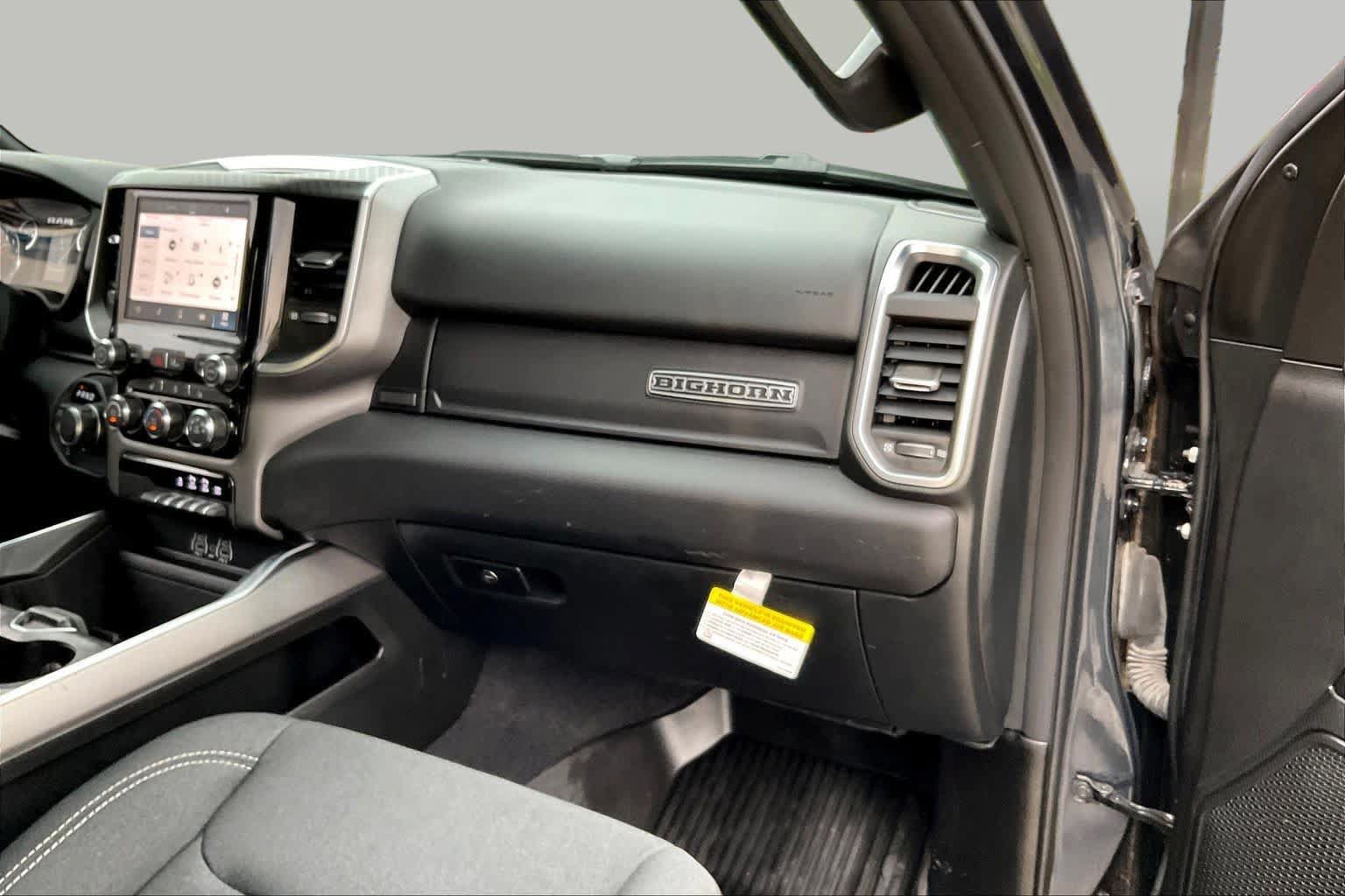 Used 2025 RAM 1500 Big Horn AWD/4WD image 18