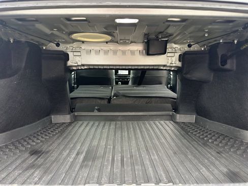 Used 2025 Toyota Camry SE image 33