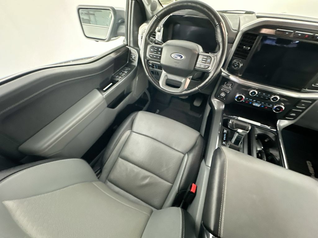 Used 2022 Ford F150 Lariat w/ Equipment Group 502A High AWD/4WD image 9