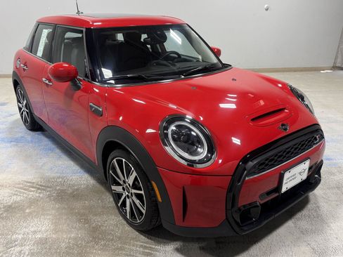 Used 2024 MINI Cooper S FWD image 13