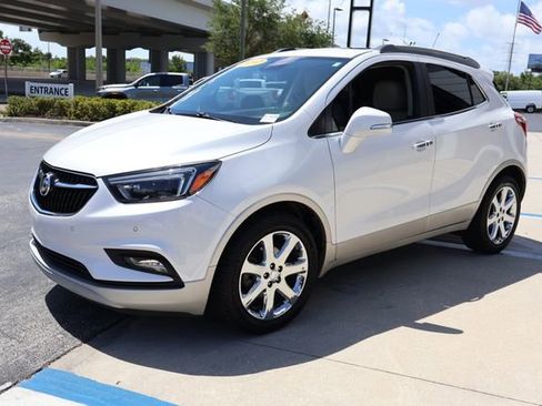 Used 2017 Buick Encore Premium w/ Experience Buick Package FWD image 3