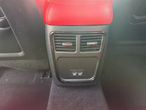 Used 2019 Dodge Charger SRT Hellcat w/ Octane Edition RWD image 25