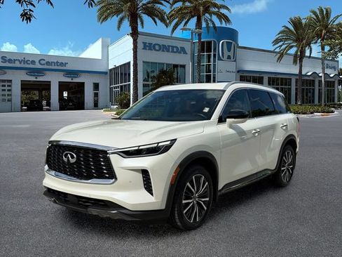 Used 2023 INFINITI QX60 Sensory AWD/4WD image 4