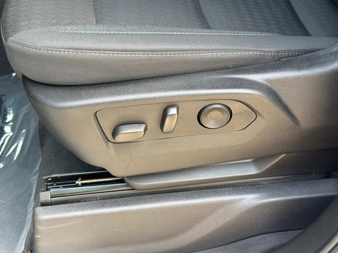 Used 2023 Chevrolet Silverado 1500 RST w/ Z71 Off-Road Package image 19