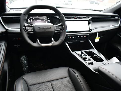 New 2026 Jeep Cherokee Overland w/ Trailer Tow Group AWD/4WD image 9