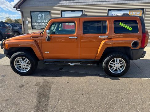 Used 2007 HUMMER H3 Adventure AWD/4WD image 8