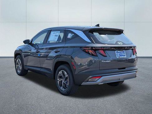 New 2026 Hyundai Tucson Blue SE FWD image 4