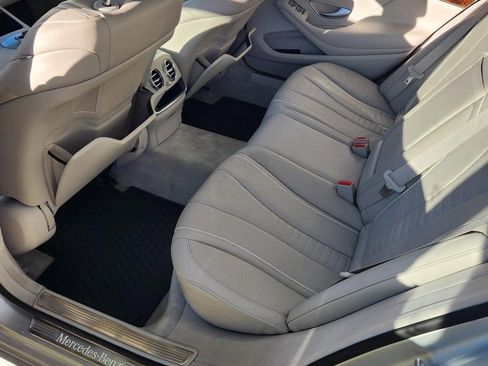 Used 2015 Mercedes-Benz S 550 Sedan image 6