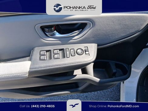 Used 2023 Honda Pilot LX image 10