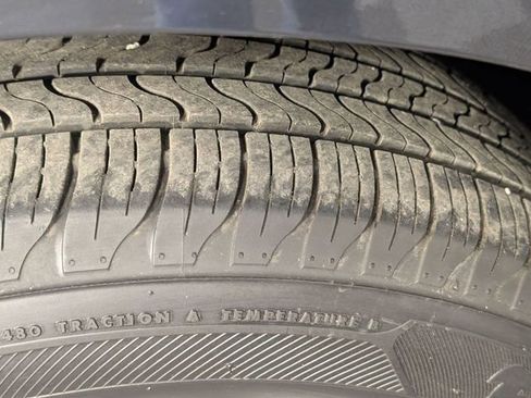 Used 2022 Chevrolet Equinox LT image 9