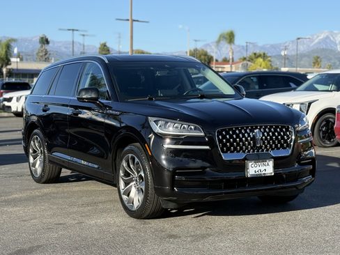 Used 2023 Lincoln Aviator Grand Touring w/ Elements Package Plus image 1