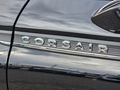 New 2026 Lincoln Corsair Reserve w/ Towing Package image 16