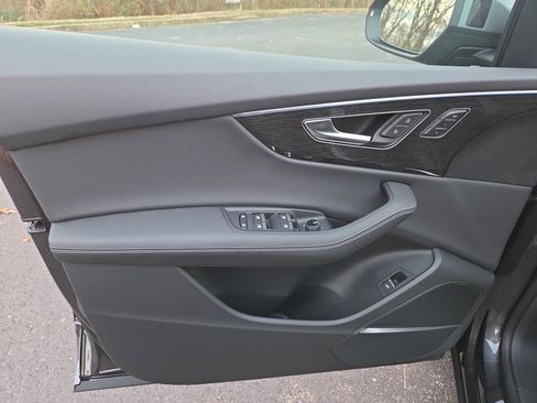 New 2026 Audi Q8 Premium Plus image 5