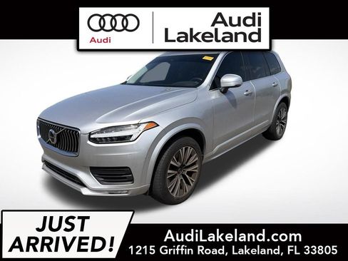 Used 2020 Volvo XC90 T5 Momentum AWD/4WD image 1
