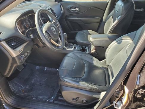 Used 2015 Jeep Cherokee Limited w/ Luxury Group image 16