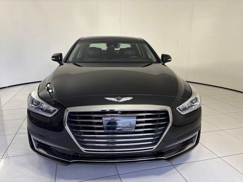 Used 2018 Genesis G90 3.3T Premium RWD image 8