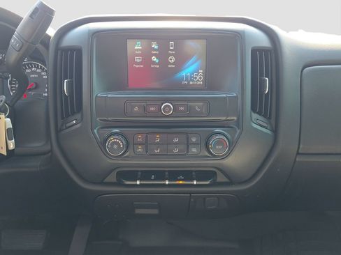 Used 2018 Chevrolet Silverado 1500 Custom w/ Trailering Package AWD/4WD image 14