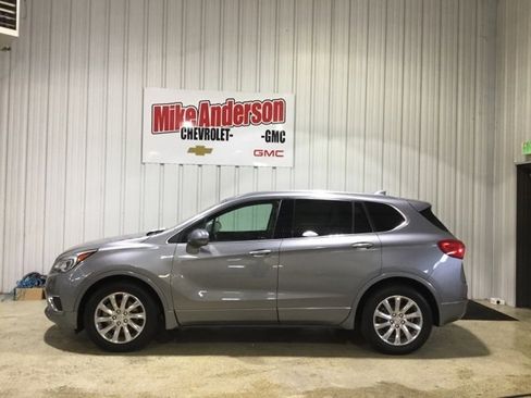 Used 2019 Buick Envision Essence image 2