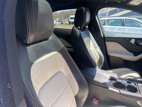 Used 2017 Jaguar F-PACE R-Sport AWD/4WD image 37