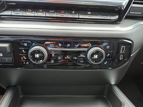 New 2026 Chevrolet Silverado 1500 High Country w/ Technology Package image 15