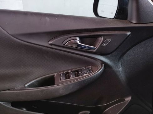 Used 2022 Chevrolet Malibu LT FWD image 21