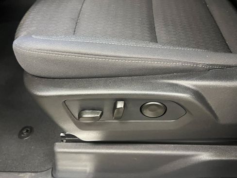 Used 2026 Chevrolet Silverado 1500 LT AWD/4WD image 24