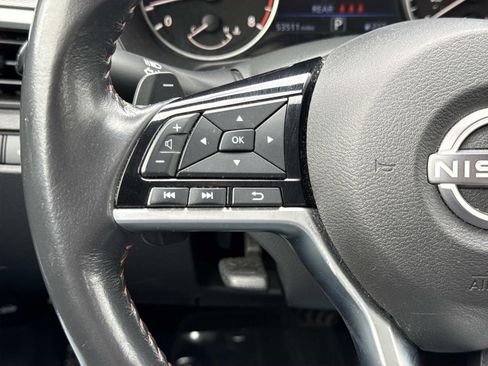 Used 2024 Nissan Altima 2.5 SR FWD image 15