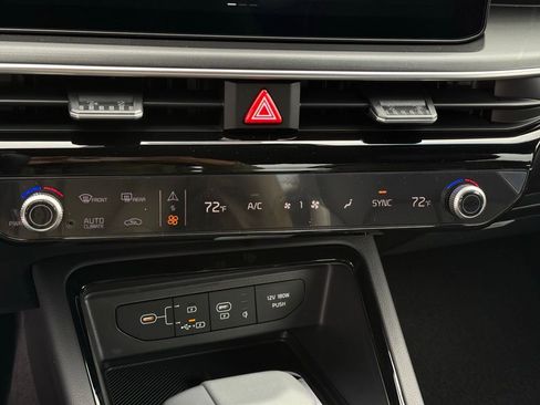 New 2026 Kia K5 GT-Line w/ GT-Line Premium Package FWD image 17