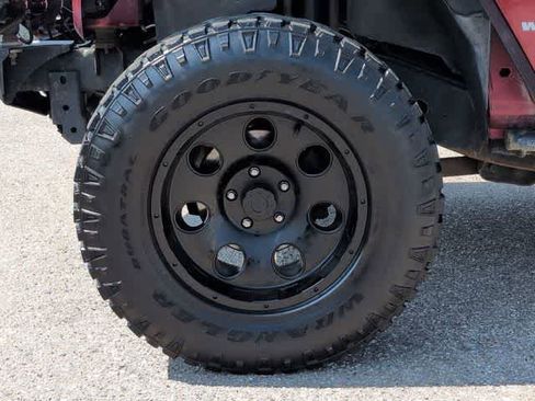 Used 2012 Jeep Wrangler Sport AWD/4WD image 14