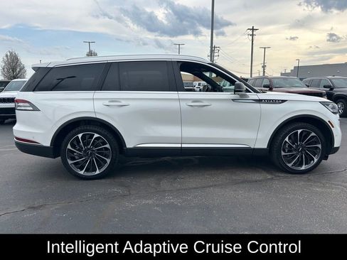 Used 2023 Lincoln Aviator Reserve w/ Equipment Group 201A AWD/4WD image 8