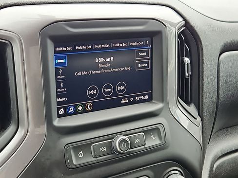 Certified 2023 Chevrolet Silverado 2500 Custom w/ Custom Convenience Package AWD/4WD image 19