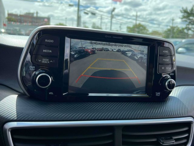 Certified 2021 Hyundai Tucson SEL AWD/4WD image 28