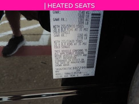 Used 2025 Nissan Murano SV image 15