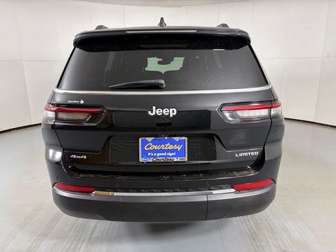 Used 2024 Jeep Grand Cherokee L Limited AWD/4WD image 7