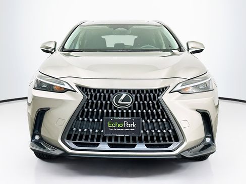 Used 2023 Lexus NX 350 AWD image 2
