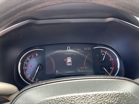 Used 2025 Toyota RAV4 XLE FWD image 23