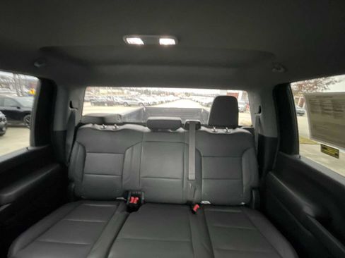 Certified 2024 Chevrolet Silverado 2500 W/T image 19