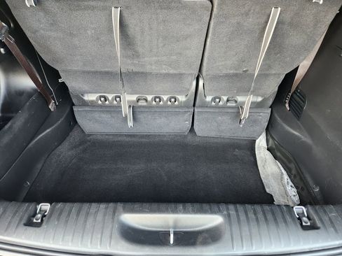 Used 2025 Chrysler Pacifica Limited FWD image 33