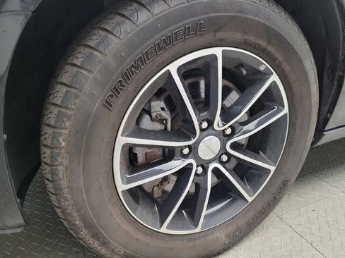 Used 2018 Dodge Grand Caravan GT FWD image 31