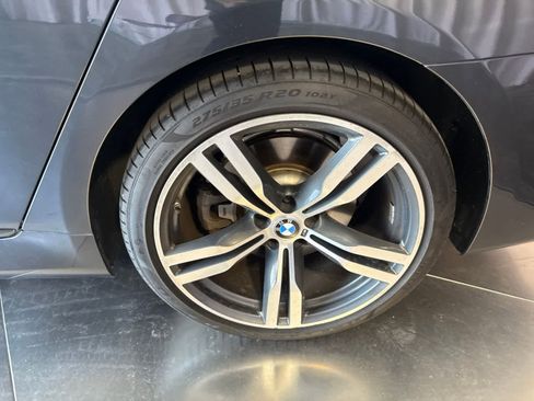 Used 2019 BMW 740i w/ Executive Package RWD image 8