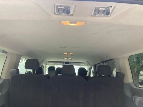 Used 2017 Ford Transit 150 XL RWD image 25