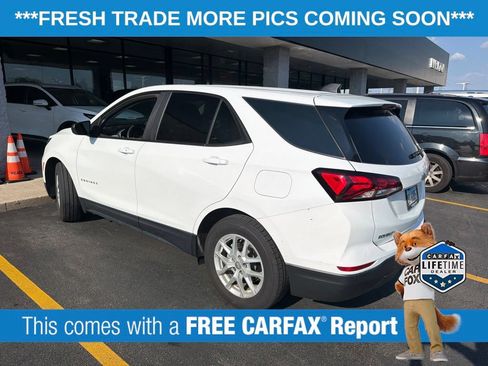 Used 2022 Chevrolet Equinox LS w/ LS Convenience Package FWD image 5