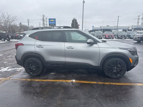 Used 2024 Kia Seltos X-Line image 2