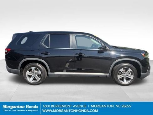 Used 2023 Honda Pilot EX-L image 9