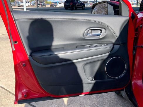 Used 2017 Honda HR-V EX-L image 21