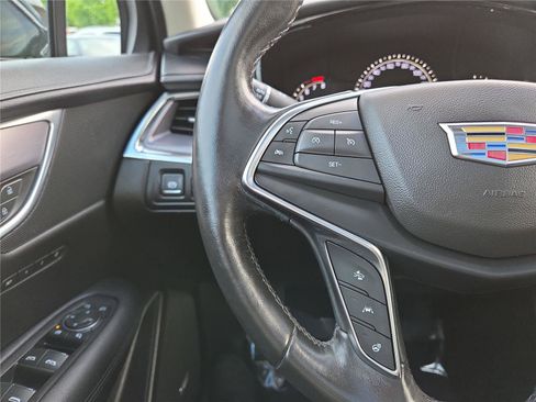 Used 2019 Cadillac XT5 Luxury AWD/4WD image 15