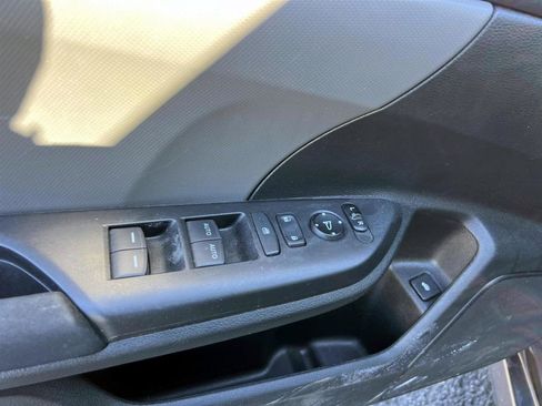 Used 2020 Honda Civic LX image 14